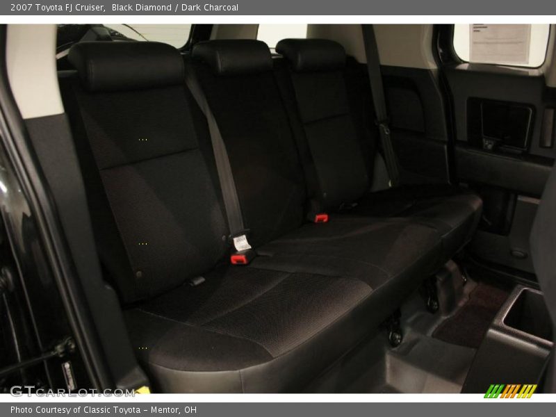 Black Diamond / Dark Charcoal 2007 Toyota FJ Cruiser