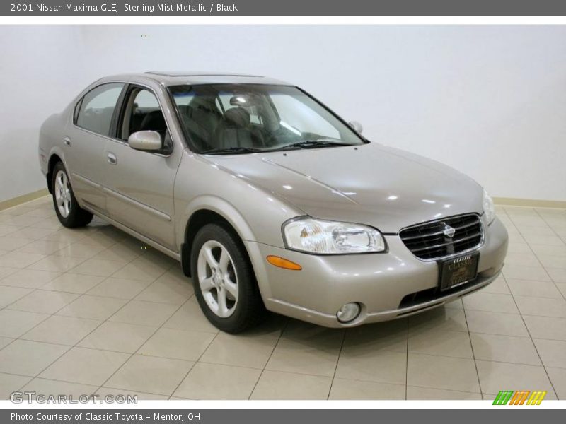 Sterling Mist Metallic / Black 2001 Nissan Maxima GLE