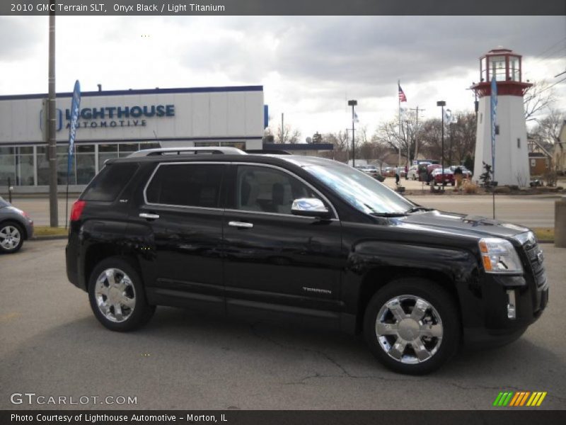 Onyx Black / Light Titanium 2010 GMC Terrain SLT