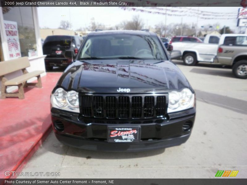 Black / Medium Slate Gray 2006 Jeep Grand Cherokee Laredo 4x4