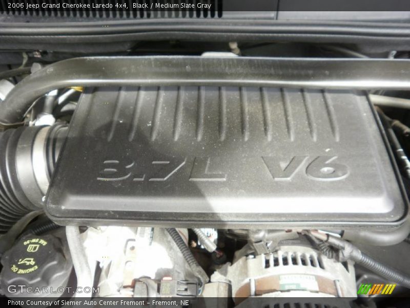 Black / Medium Slate Gray 2006 Jeep Grand Cherokee Laredo 4x4