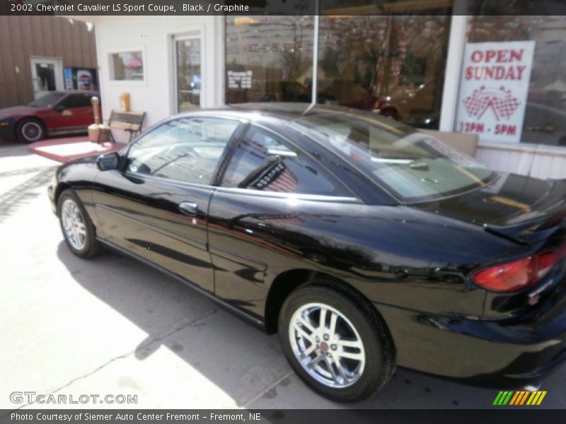 Black / Graphite 2002 Chevrolet Cavalier LS Sport Coupe