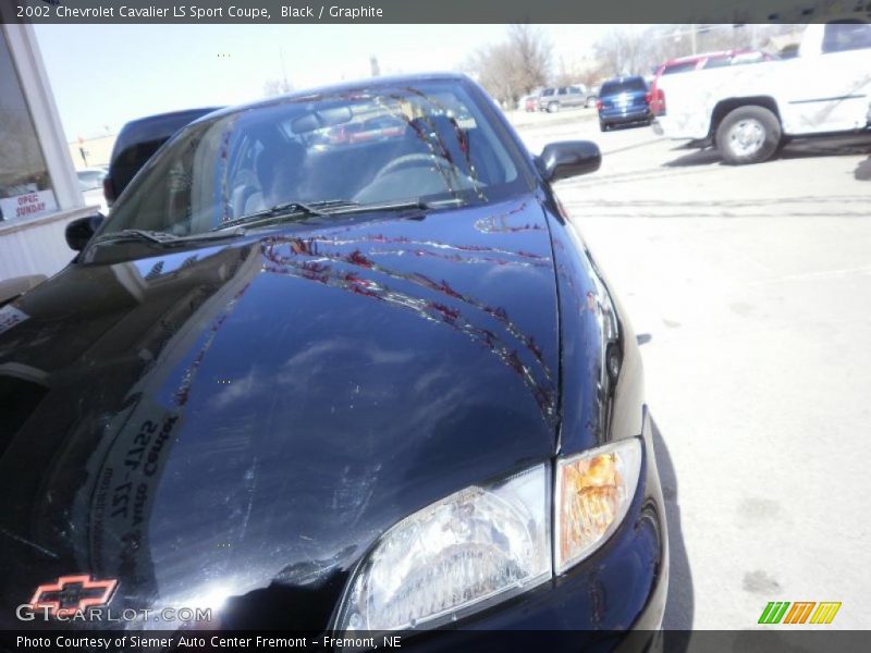 Black / Graphite 2002 Chevrolet Cavalier LS Sport Coupe