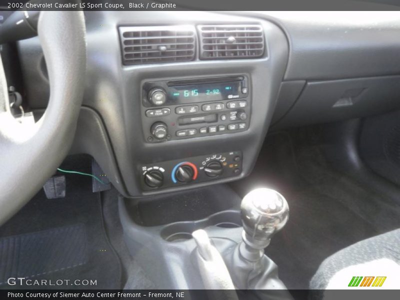 Black / Graphite 2002 Chevrolet Cavalier LS Sport Coupe