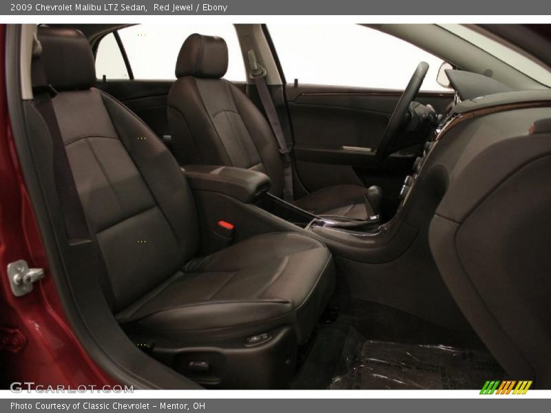 Red Jewel / Ebony 2009 Chevrolet Malibu LTZ Sedan