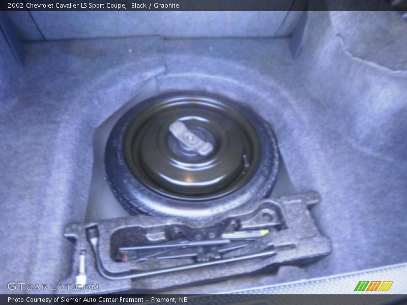 Black / Graphite 2002 Chevrolet Cavalier LS Sport Coupe