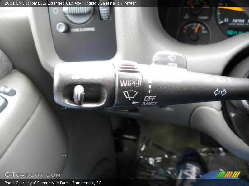 Indigo Blue Metallic / Pewter 2001 GMC Sonoma SLS Extended Cab 4x4