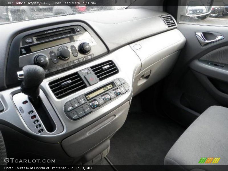 Silver Pearl Metallic / Gray 2007 Honda Odyssey EX-L