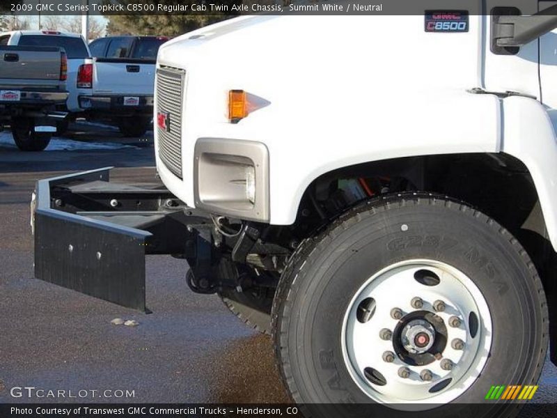 Summit White / Neutral 2009 GMC C Series Topkick C8500 Regular Cab Twin Axle Chassis