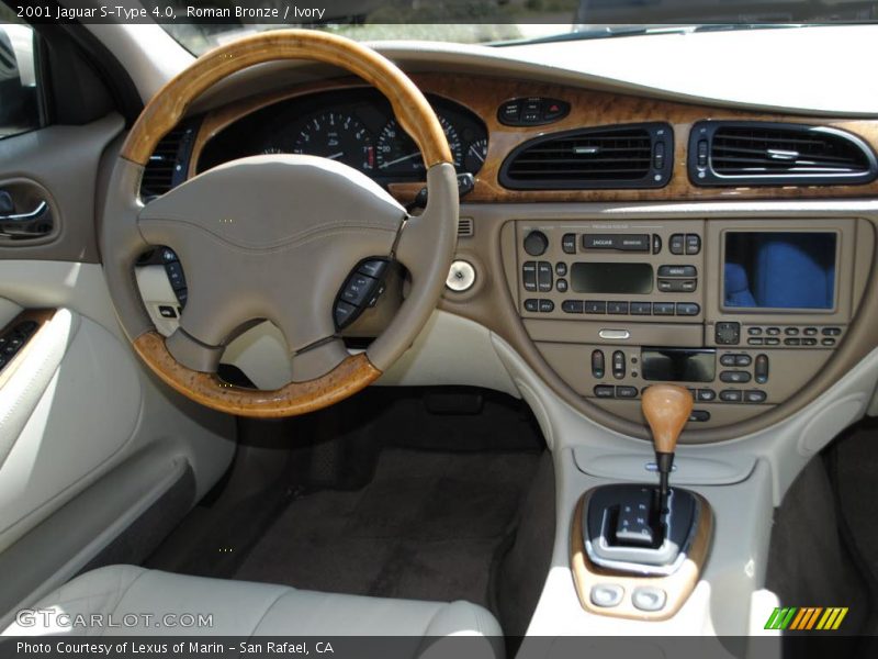 Roman Bronze / Ivory 2001 Jaguar S-Type 4.0