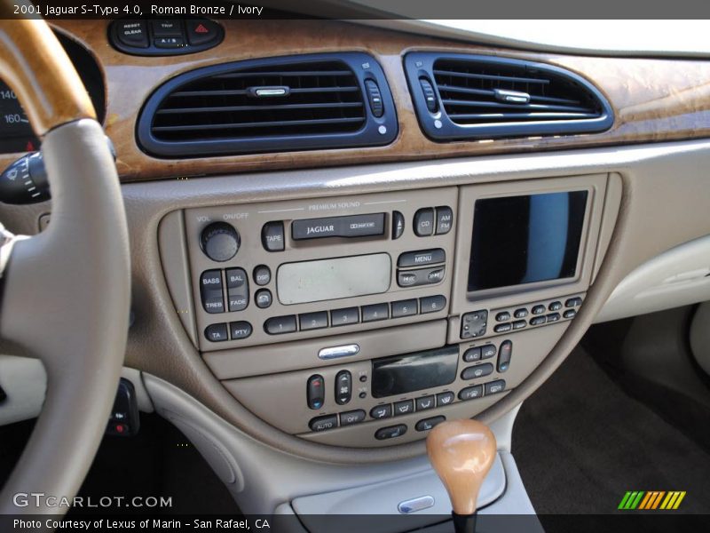 Roman Bronze / Ivory 2001 Jaguar S-Type 4.0
