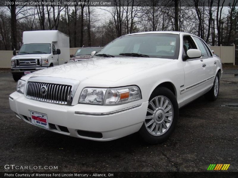 Vibrant White / Light Camel 2009 Mercury Grand Marquis LS