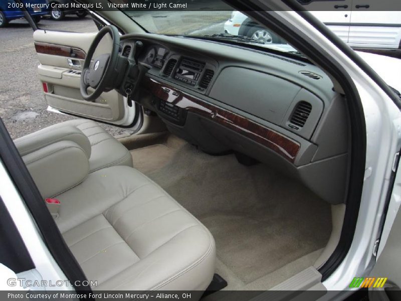 Vibrant White / Light Camel 2009 Mercury Grand Marquis LS