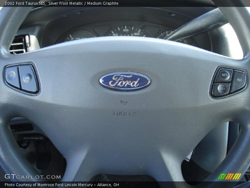 Silver Frost Metallic / Medium Graphite 2002 Ford Taurus SES