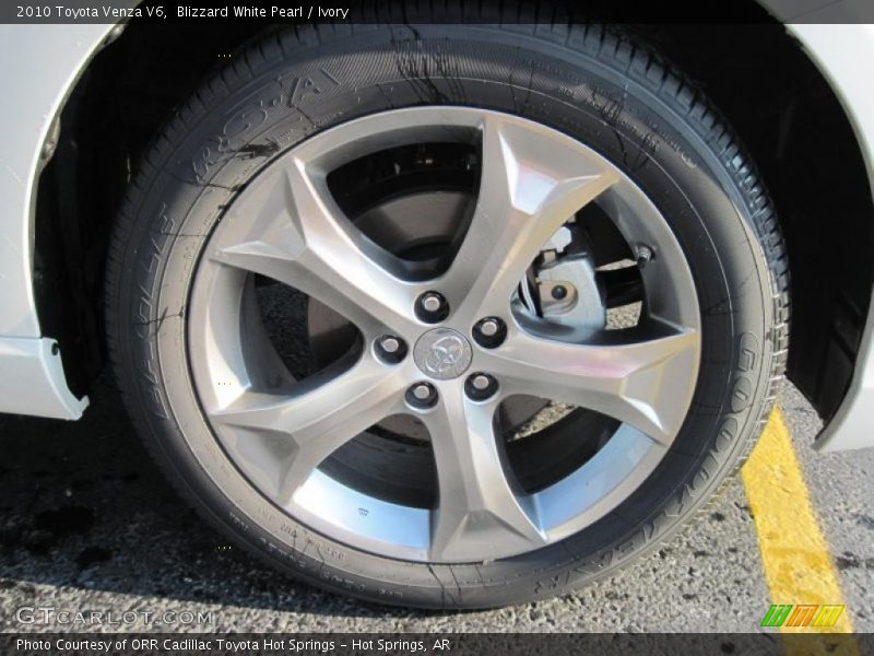Blizzard White Pearl / Ivory 2010 Toyota Venza V6