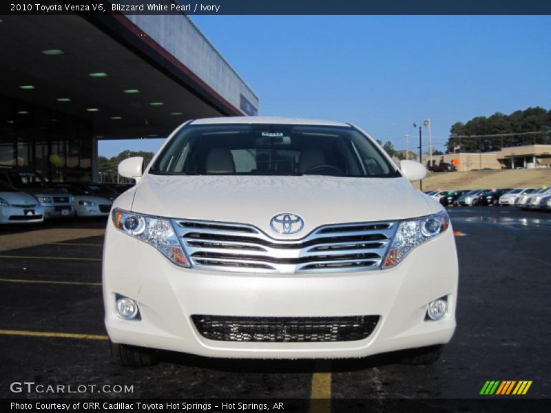 Blizzard White Pearl / Ivory 2010 Toyota Venza V6