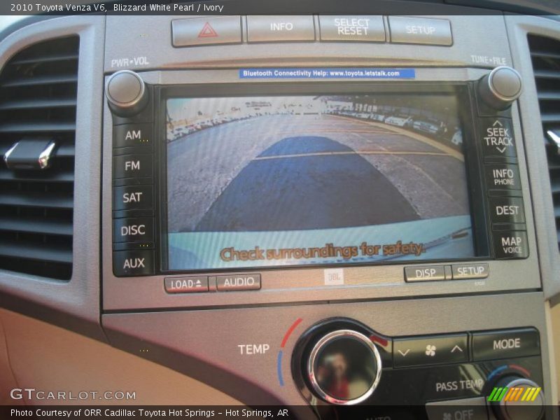 Blizzard White Pearl / Ivory 2010 Toyota Venza V6