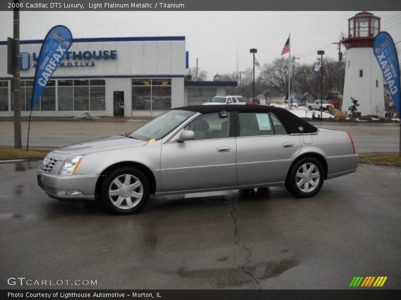 Light Platinum Metallic / Titanium 2006 Cadillac DTS Luxury