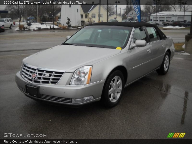 Light Platinum Metallic / Titanium 2006 Cadillac DTS Luxury