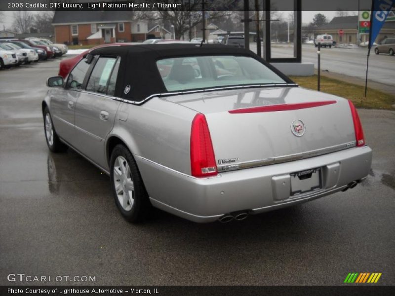 Light Platinum Metallic / Titanium 2006 Cadillac DTS Luxury