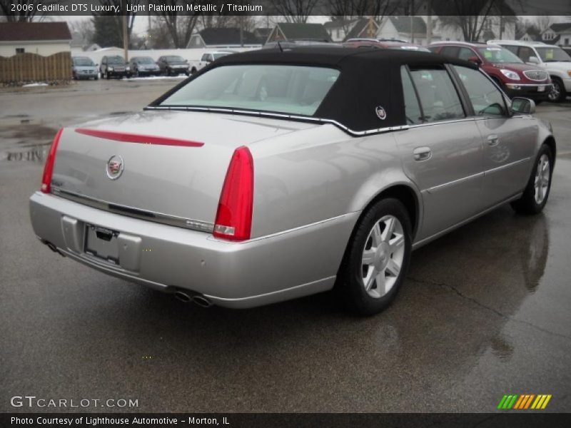 Light Platinum Metallic / Titanium 2006 Cadillac DTS Luxury