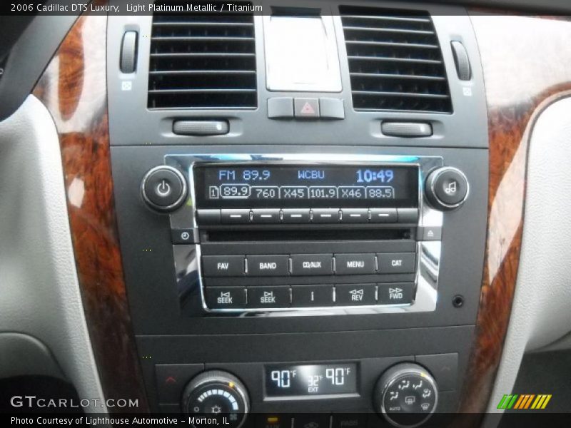Light Platinum Metallic / Titanium 2006 Cadillac DTS Luxury