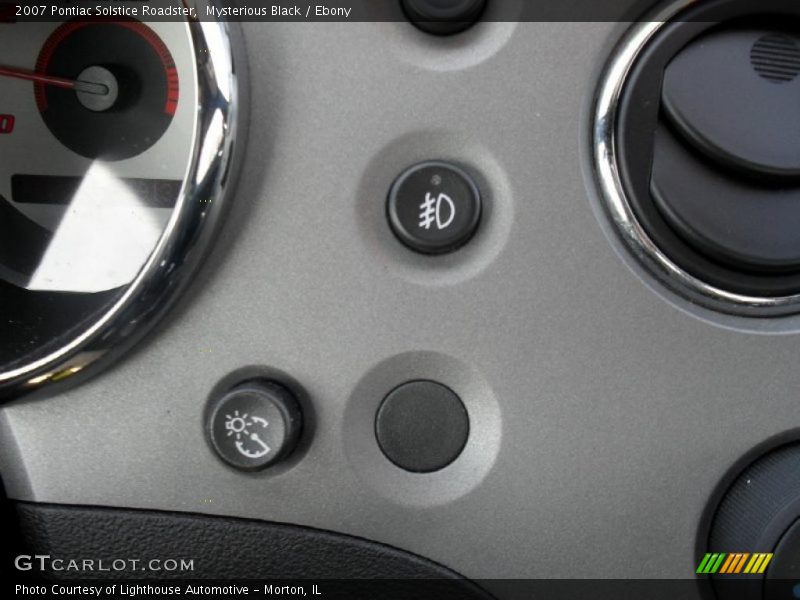Mysterious Black / Ebony 2007 Pontiac Solstice Roadster