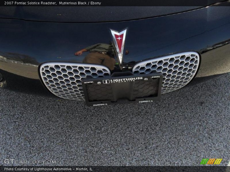 Mysterious Black / Ebony 2007 Pontiac Solstice Roadster