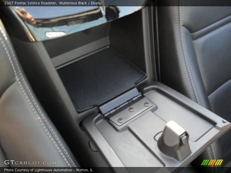 Mysterious Black / Ebony 2007 Pontiac Solstice Roadster