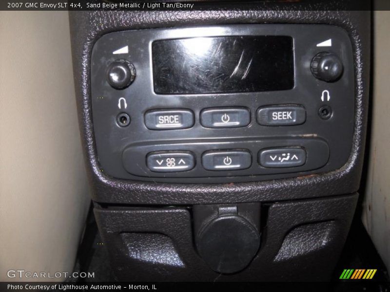 Sand Beige Metallic / Light Tan/Ebony 2007 GMC Envoy SLT 4x4