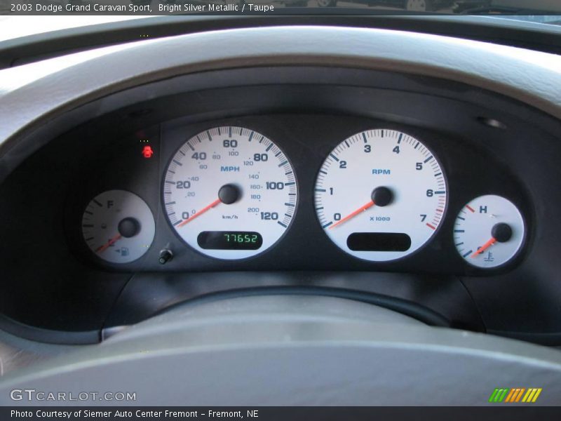 Bright Silver Metallic / Taupe 2003 Dodge Grand Caravan Sport