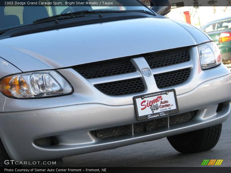 Bright Silver Metallic / Taupe 2003 Dodge Grand Caravan Sport