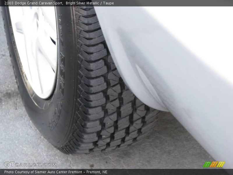 Bright Silver Metallic / Taupe 2003 Dodge Grand Caravan Sport