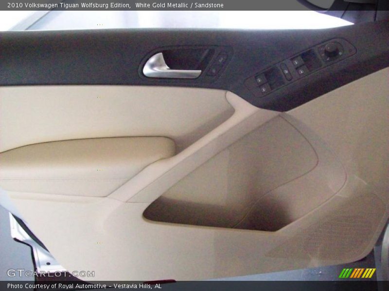 White Gold Metallic / Sandstone 2010 Volkswagen Tiguan Wolfsburg Edition