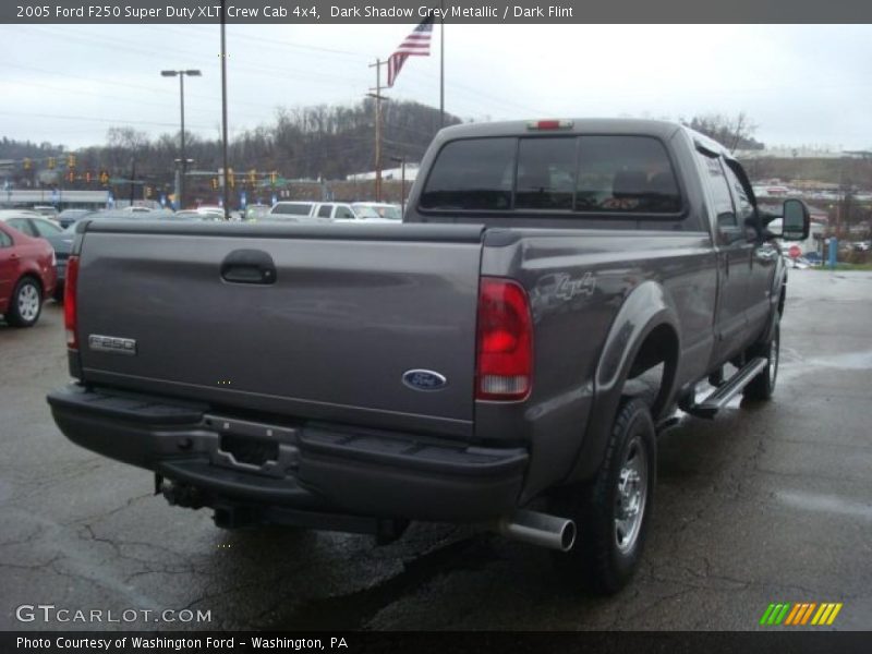 Dark Shadow Grey Metallic / Dark Flint 2005 Ford F250 Super Duty XLT Crew Cab 4x4