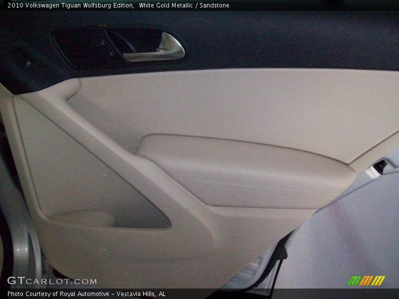 White Gold Metallic / Sandstone 2010 Volkswagen Tiguan Wolfsburg Edition