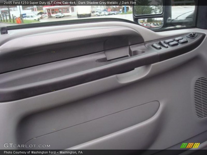 Dark Shadow Grey Metallic / Dark Flint 2005 Ford F250 Super Duty XLT Crew Cab 4x4