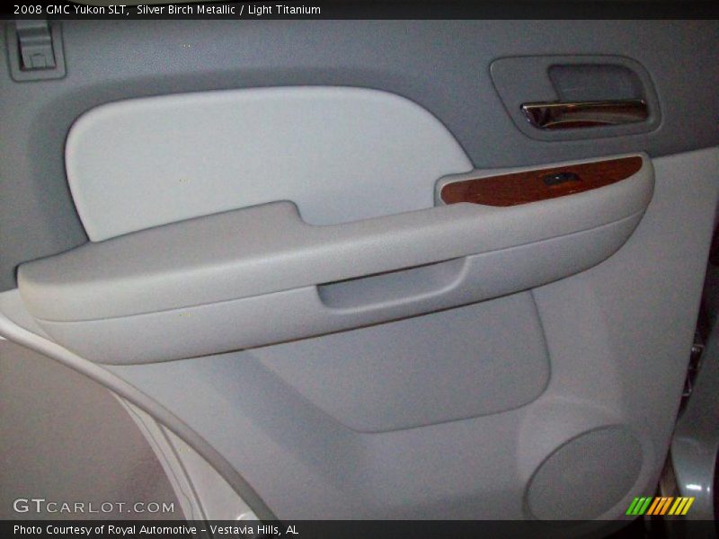 Silver Birch Metallic / Light Titanium 2008 GMC Yukon SLT