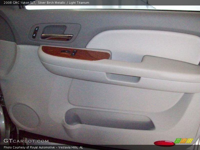 Silver Birch Metallic / Light Titanium 2008 GMC Yukon SLT