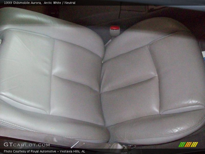 Arctic White / Neutral 1999 Oldsmobile Aurora