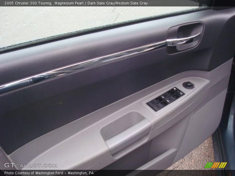Magnesium Pearl / Dark Slate Gray/Medium Slate Gray 2005 Chrysler 300 Touring