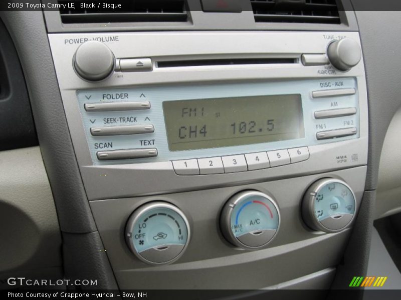 Black / Bisque 2009 Toyota Camry LE