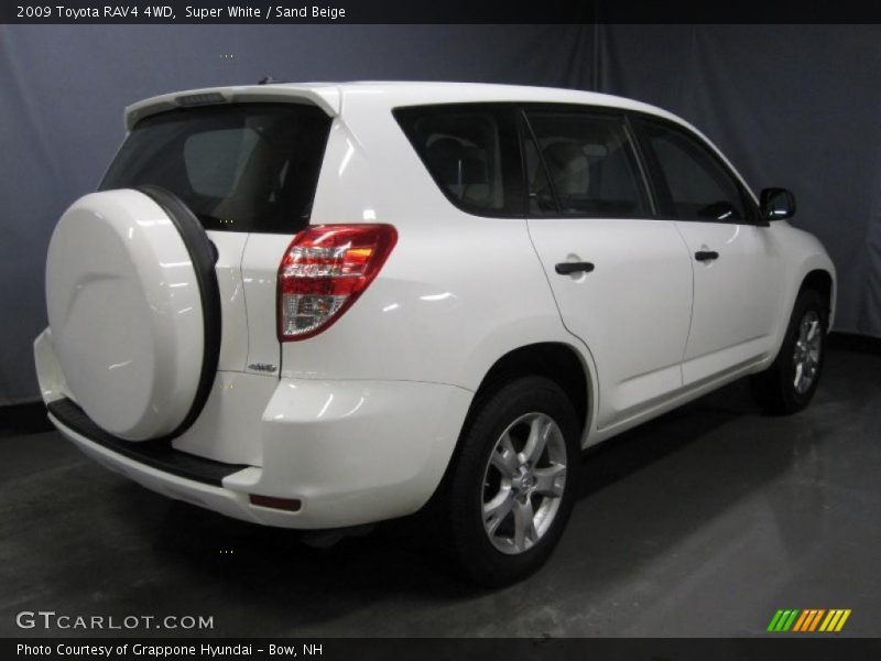 Super White / Sand Beige 2009 Toyota RAV4 4WD