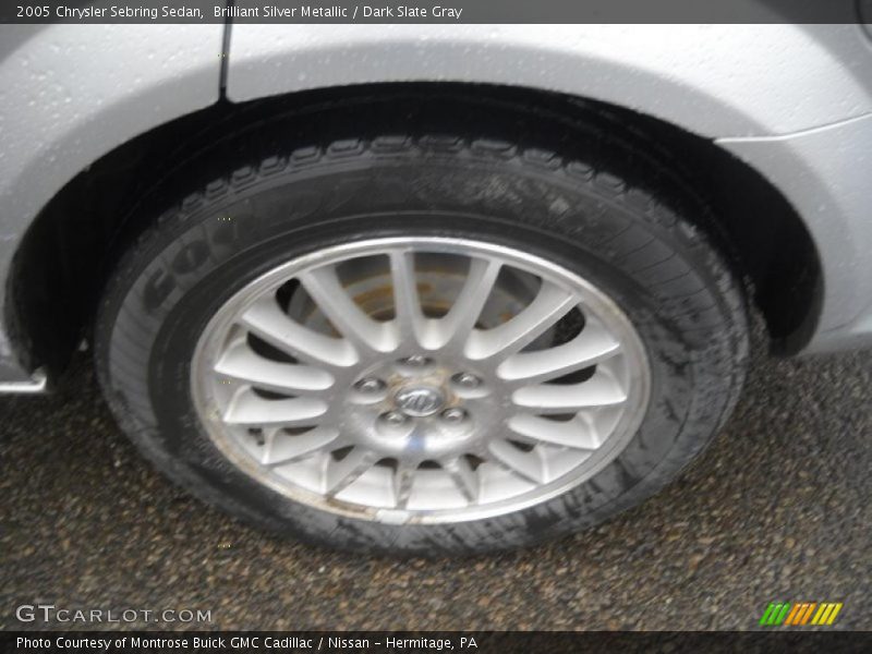 Brilliant Silver Metallic / Dark Slate Gray 2005 Chrysler Sebring Sedan
