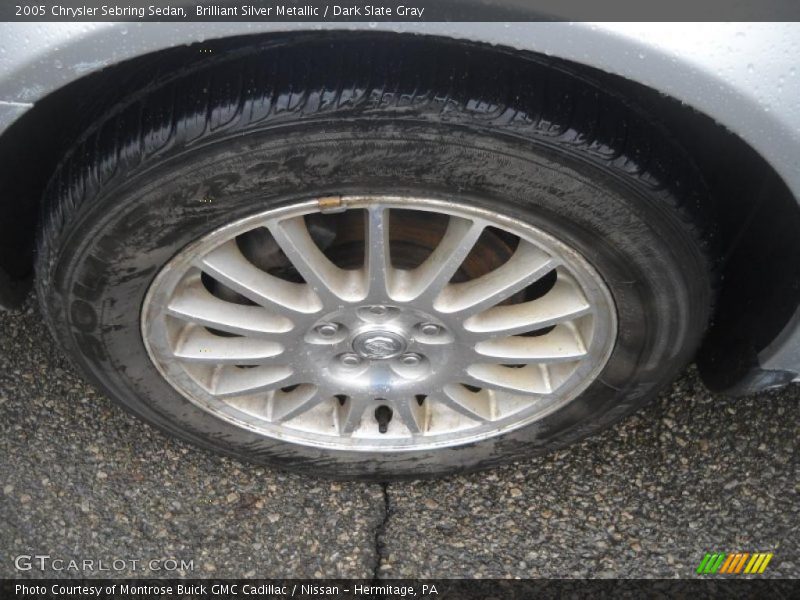 Brilliant Silver Metallic / Dark Slate Gray 2005 Chrysler Sebring Sedan