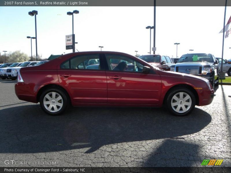 Redfire Metallic / Light Stone 2007 Ford Fusion S