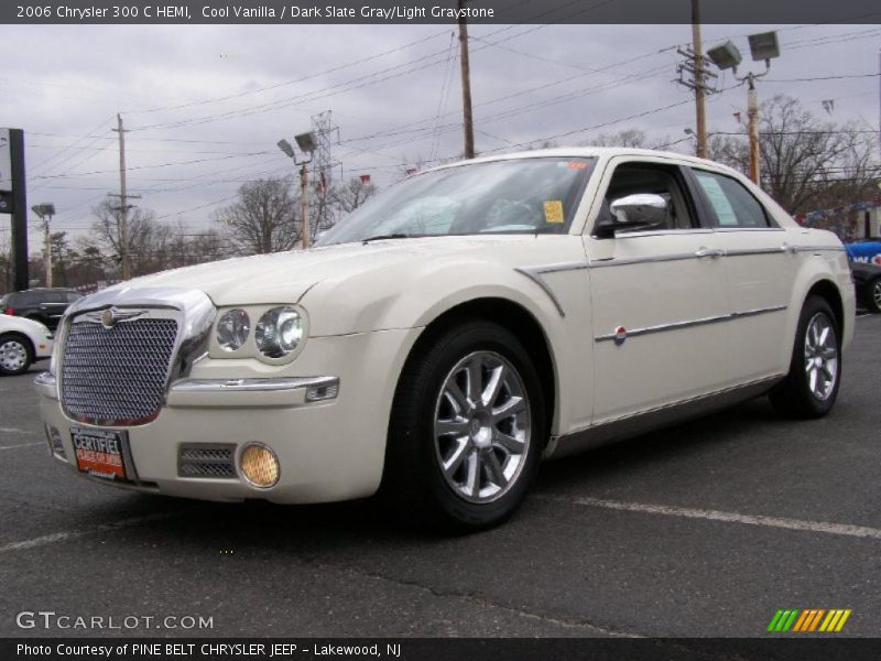 Cool Vanilla / Dark Slate Gray/Light Graystone 2006 Chrysler 300 C HEMI