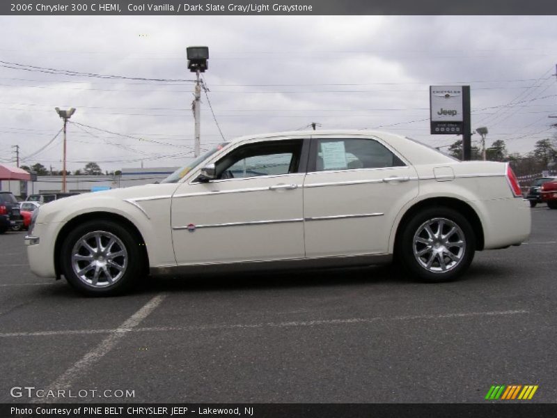 Cool Vanilla / Dark Slate Gray/Light Graystone 2006 Chrysler 300 C HEMI