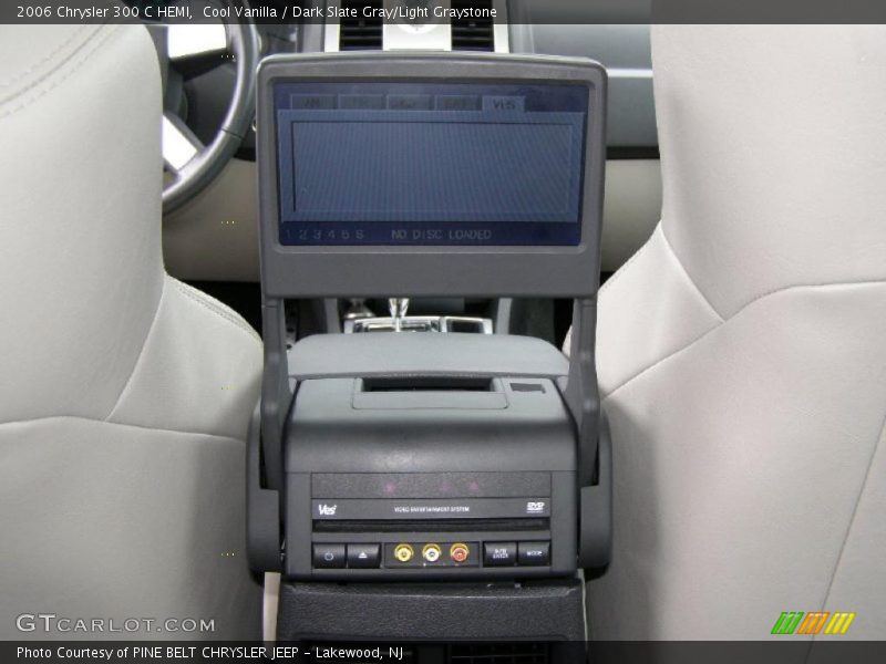 Cool Vanilla / Dark Slate Gray/Light Graystone 2006 Chrysler 300 C HEMI