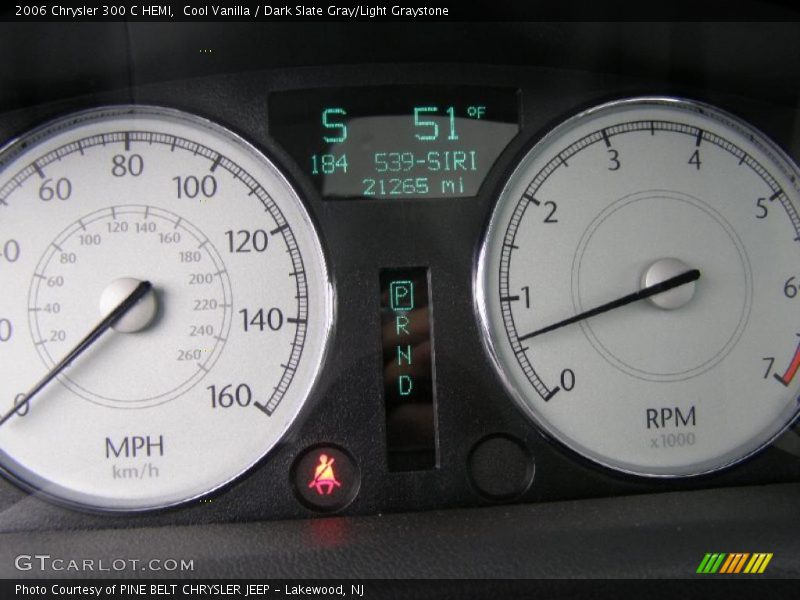 Cool Vanilla / Dark Slate Gray/Light Graystone 2006 Chrysler 300 C HEMI